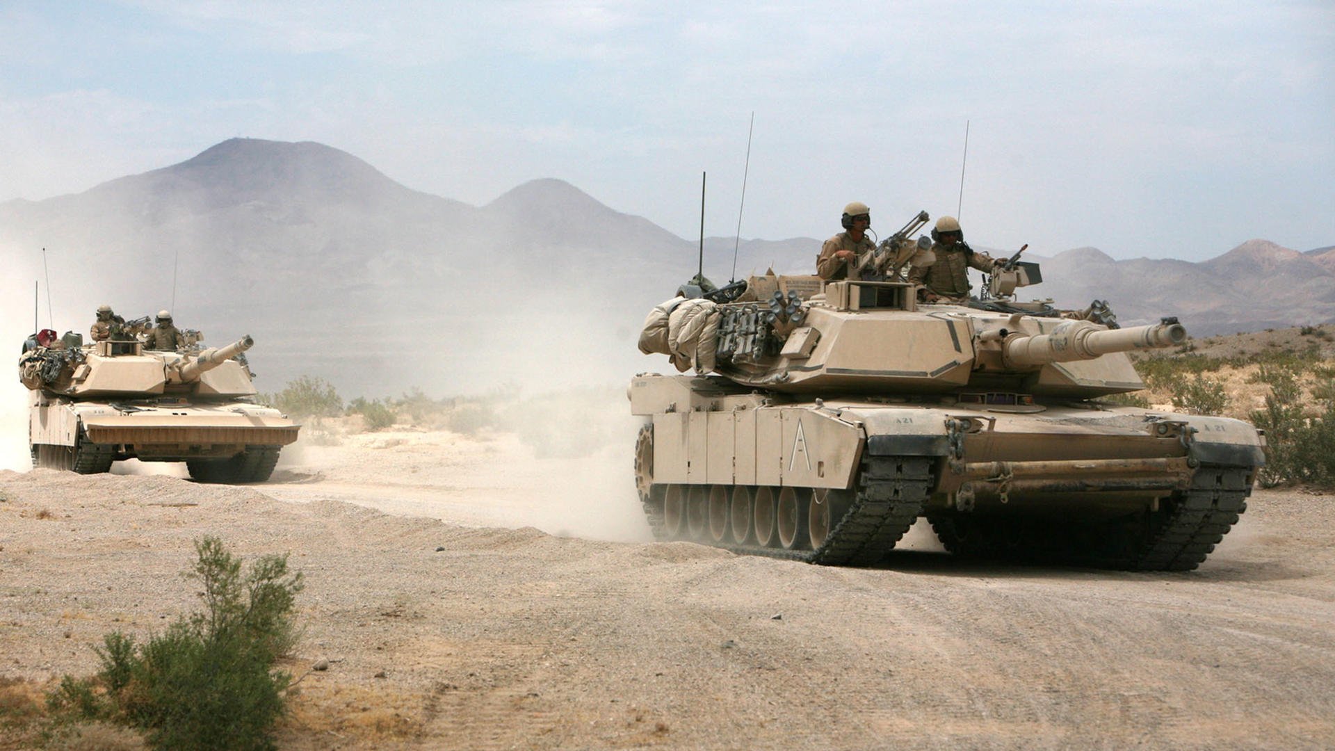 爱游戏官网-塞尔·拉恩：全黑队的进攻“快车道”，突破后的传球和得分能力让对手无可奈何